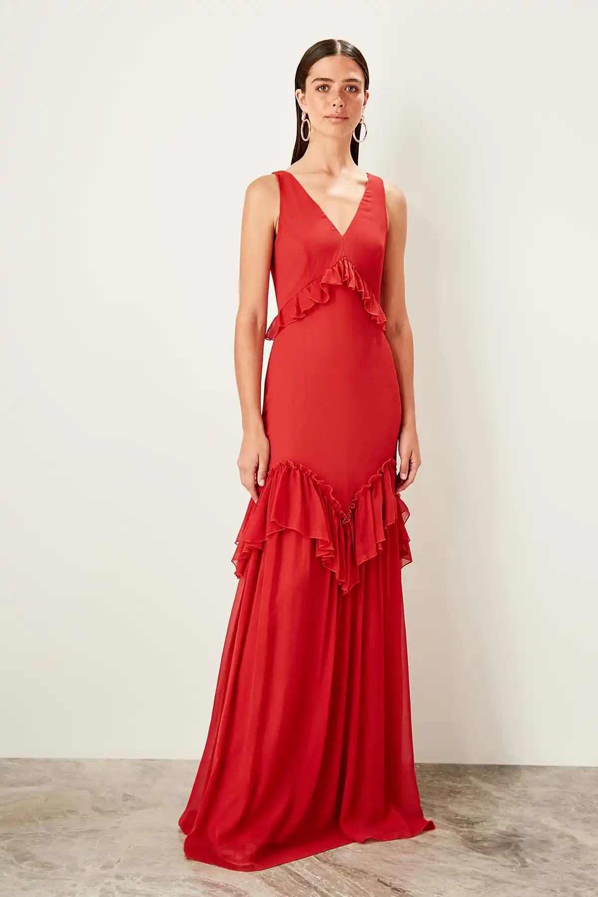Trendyol маховик детальное вечернее платье TPRSS19FZ0365