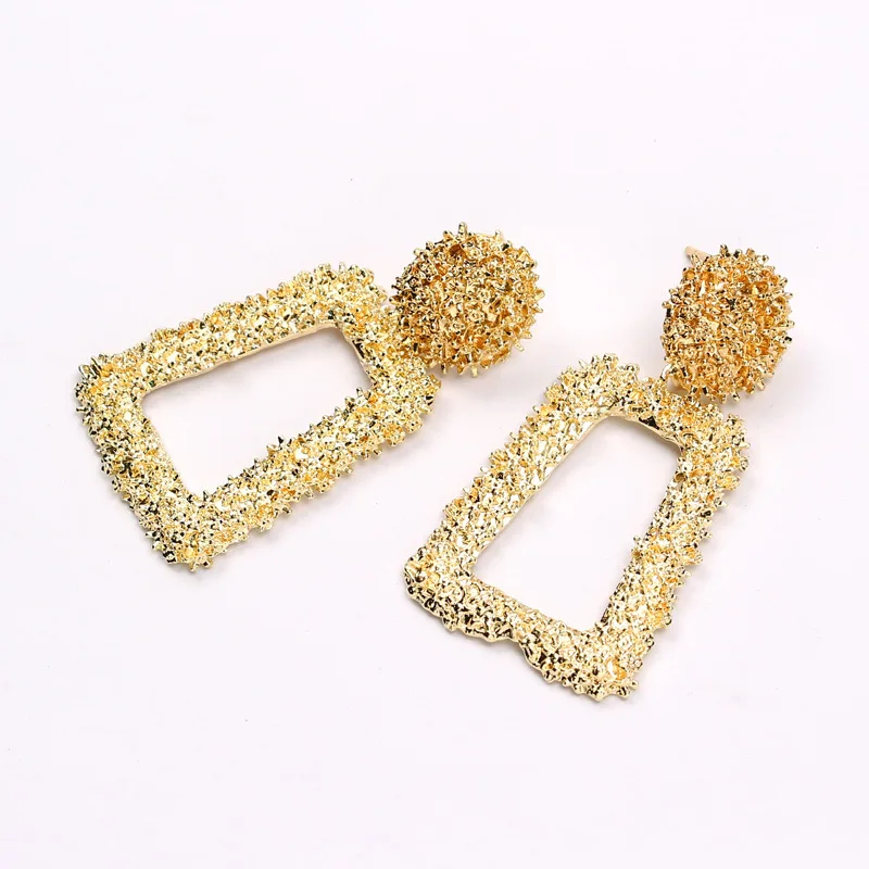 10601208560_1626211359