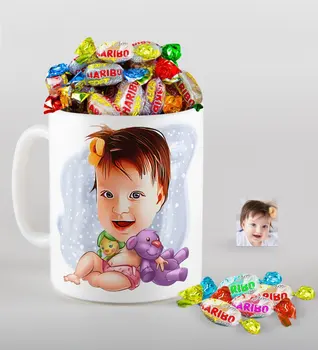 

Personalized Baby Caricature Of mug And Haribo Candy Gift Seti-2