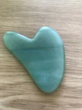 Natural Rose Jade Gouache Scraper Face Lift Massager for Face Gua Sha Board Skin Face