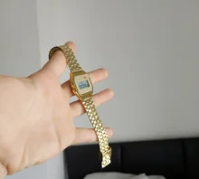 Reloj digital vintage para hombres y mujeres, pulsera con pantalla led electrónica de oro y plata para militares, en color negro, ideal para deportes y regalo