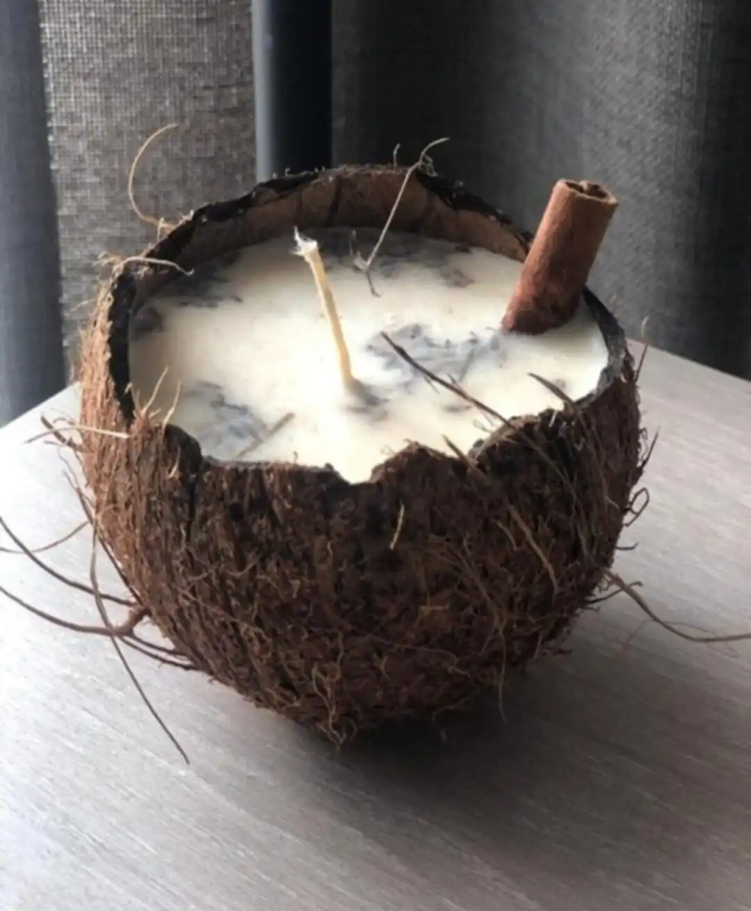Natural Coconut Shell Decorative Scented Soy Wax Candle Home Decoration