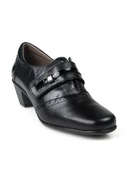 

Sport shoe with tacón.1108