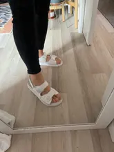 Sandalias de cuero de imitación para mujer, zapatos planos deportivos a la moda, Joker, con plataforma romana Ins, para verano, 2020