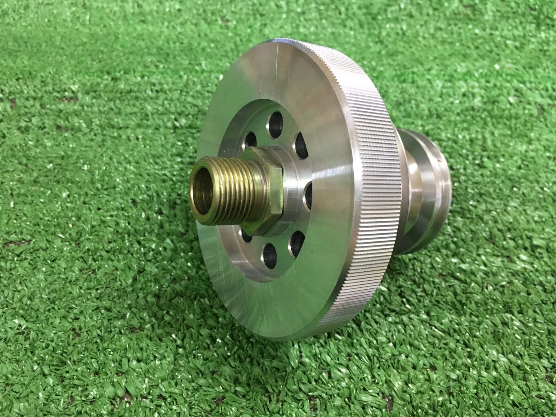 Oil filter adapter for Cummins 2.8 Engines (lf17356, 5266016)