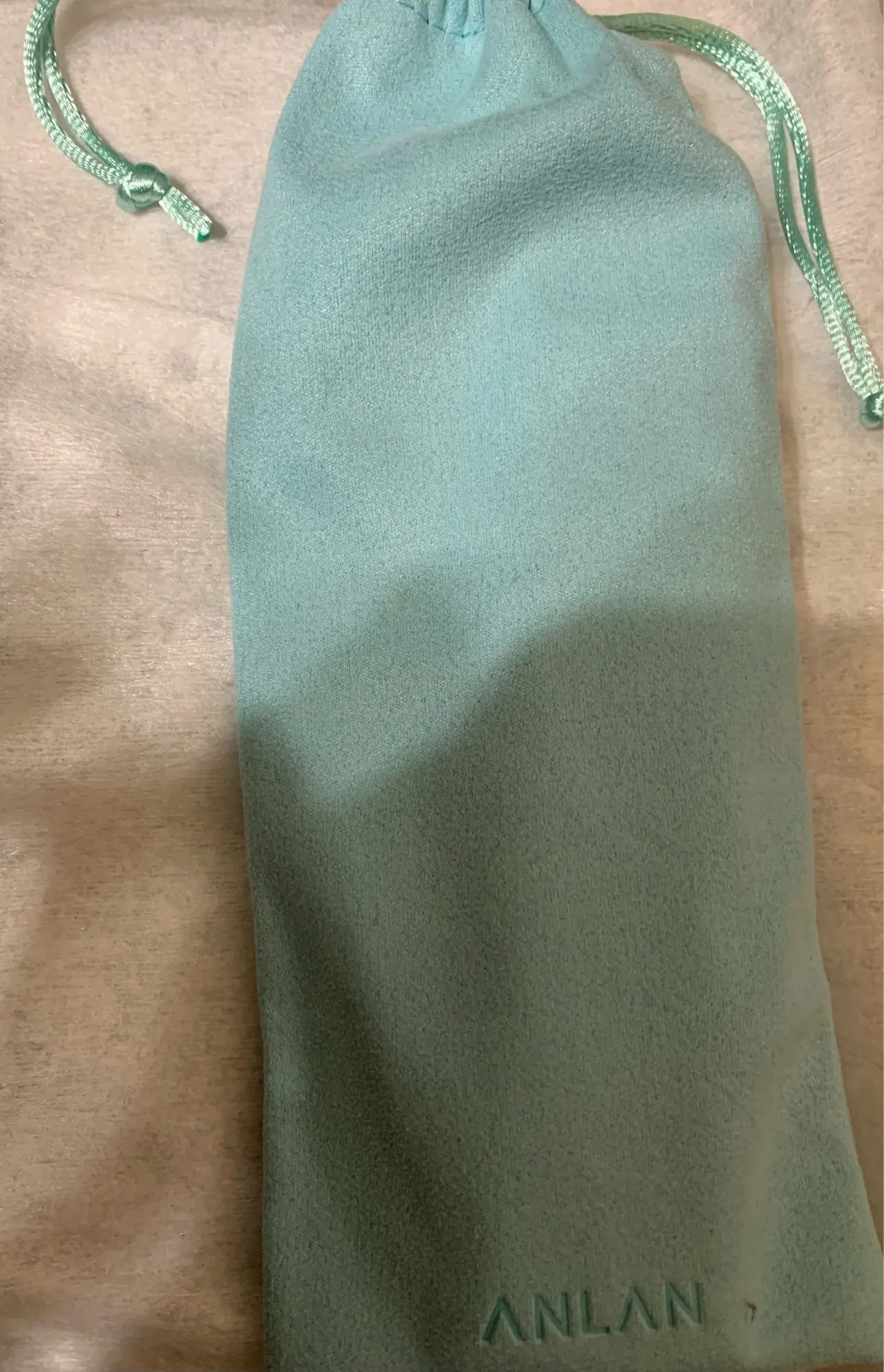 Отзыв о товаре ANLAN Ультразвуковой скрабер скруббер, ионная лопатка для чистки лица, пилинг, лифтинг для лица, удаление угрей, терапия красным светом для удаления черных точек blackhead remover узи чистка ультразвуковая чистка лица от пользователя A***a