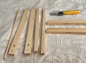 Деревянная вешалка для кукол, организатор одежды вешалок для кукол ...