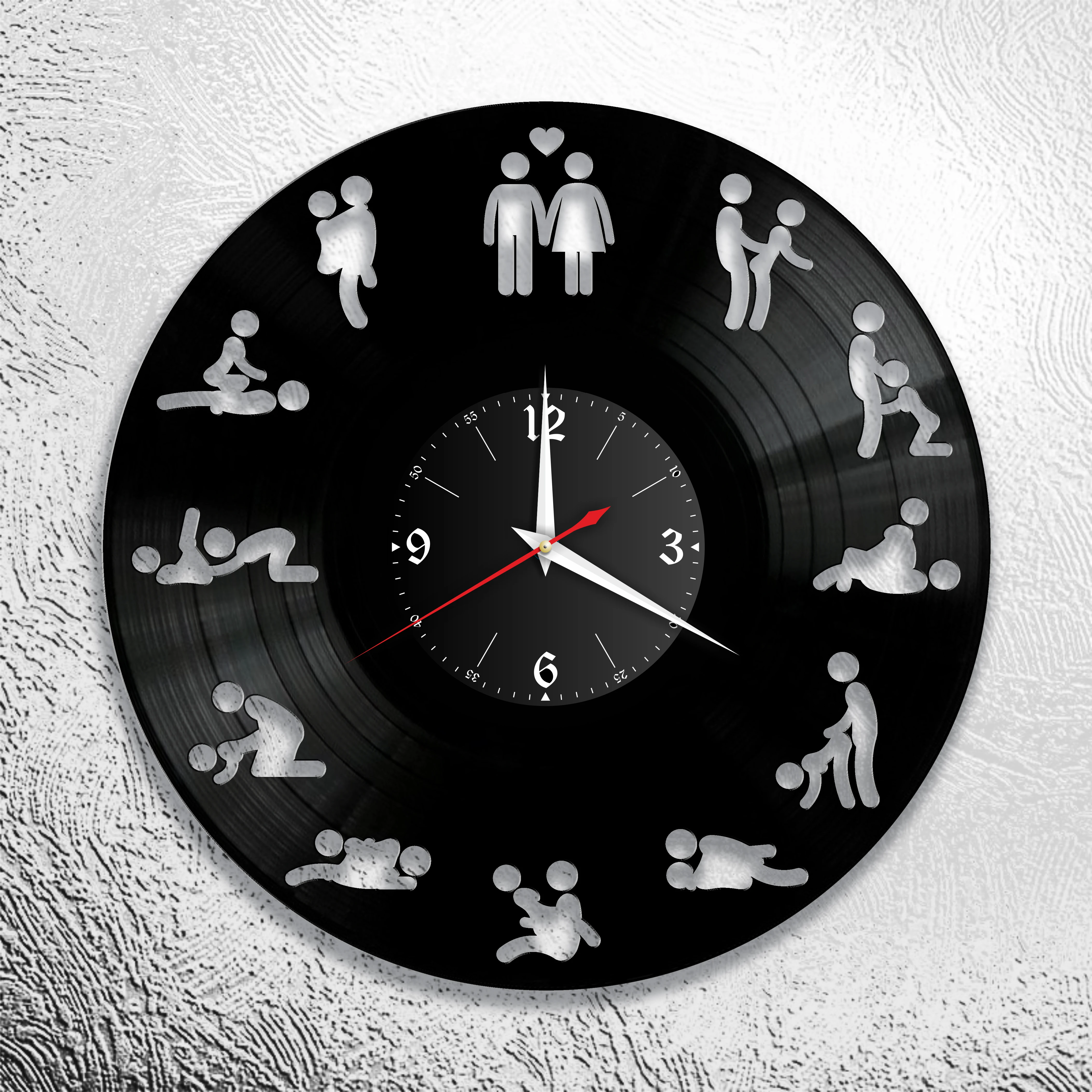 Джонатан осд. Nest и fitbit к 2025 году. Креативные настенные часы. Stranger things 4 clock. Осд 2 сезон.