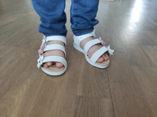 Sandalias de tacto suave para niña, calzado de gladiador con flores para niño, chanclas florales para niña, zapatos de princesa