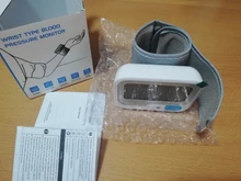 Yongrow-tonómetro automático de muñeca, tensiómetro Digital lcd, esfgmomanómetro, pulsómetro, Monitor de presión arterial