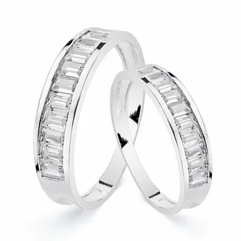 

Alliance 18k white gold bars zircons 4.5mm [AA1876]