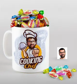 

Personalized Men Chef Caricature Of mug And Haribo Candy Gift Seti-15