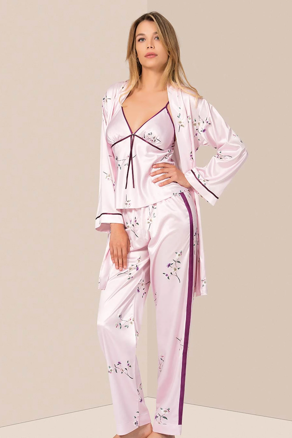 

Women's Pyjama - 017