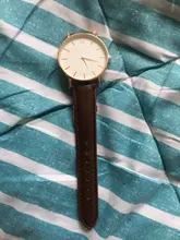 Reloj de pulsera de cuarzo de diseño clásico para mujer, de lujo, de cuero, regalo, 2020