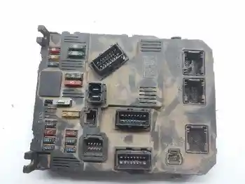 

9649627780 RELES box/PEUGEOT PARTNER fuses (S1)