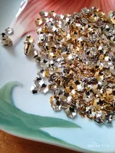 Mini flores de filigrana para fabricación de joyas, cuentas de pétalos doradas de seda, accesorios, espaciador de extremo a granel, tapa de cuentas de abalorios, 1000 Uds.