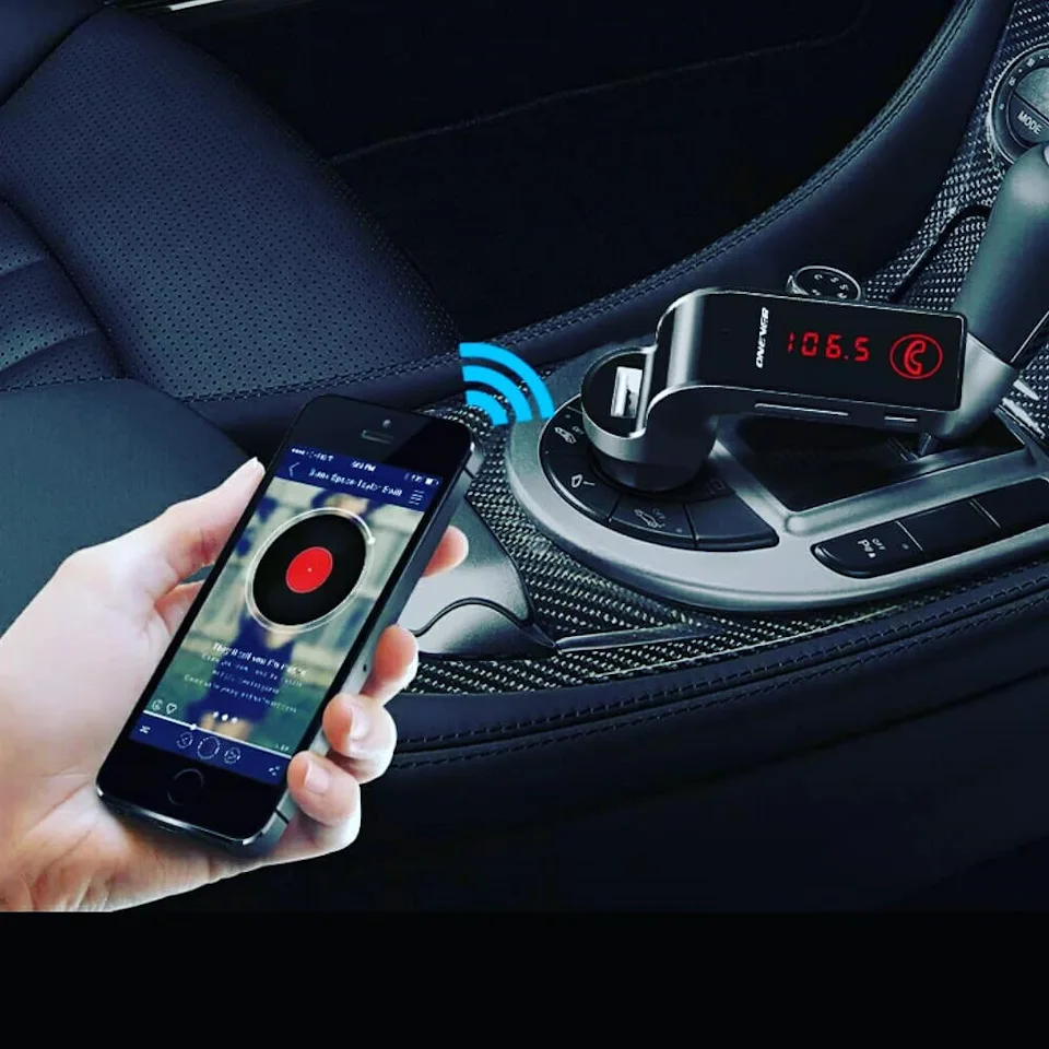 Автомобильный FM модулятор 4 в 1 Car G7 Bluetooth Car Charger AUX MP3-плееры SD USB ЖК-дисплей 2.1A