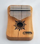 

Kmt-1 Trell Viotti kalimba resonator, 17 tongue, oak, Moser