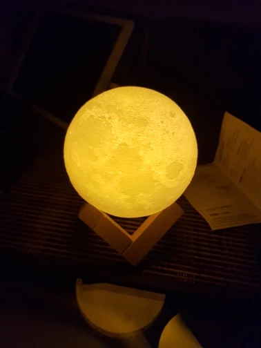 Ultimate Multicolours Moon Lamp 15CM photo review