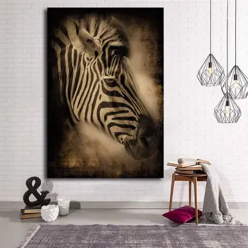 

Mature Zebra Canvas Table