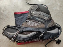 18 dientes hielo nieve crampones antideslizante escalada pinza zapato cubre Spike zapatos de acero inoxidable nieve antideslizante de la cubierta del zapato Crampon