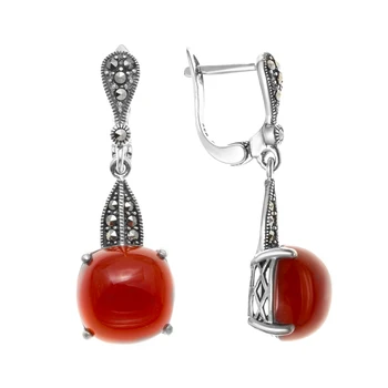 

Earrings made of silver with carnelian