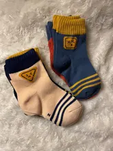 5 par/lote NIÑOS Calcetines de algodón Otoño Invierno primavera niños niñas caliente calcetines tira con dibujos deportes Calcetines