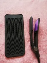 Herramienta de Peinado para rizar el pelo, plancha multifunción antideslizante, plana, de silicona, resistente al calor, estera de viaje, bolsa