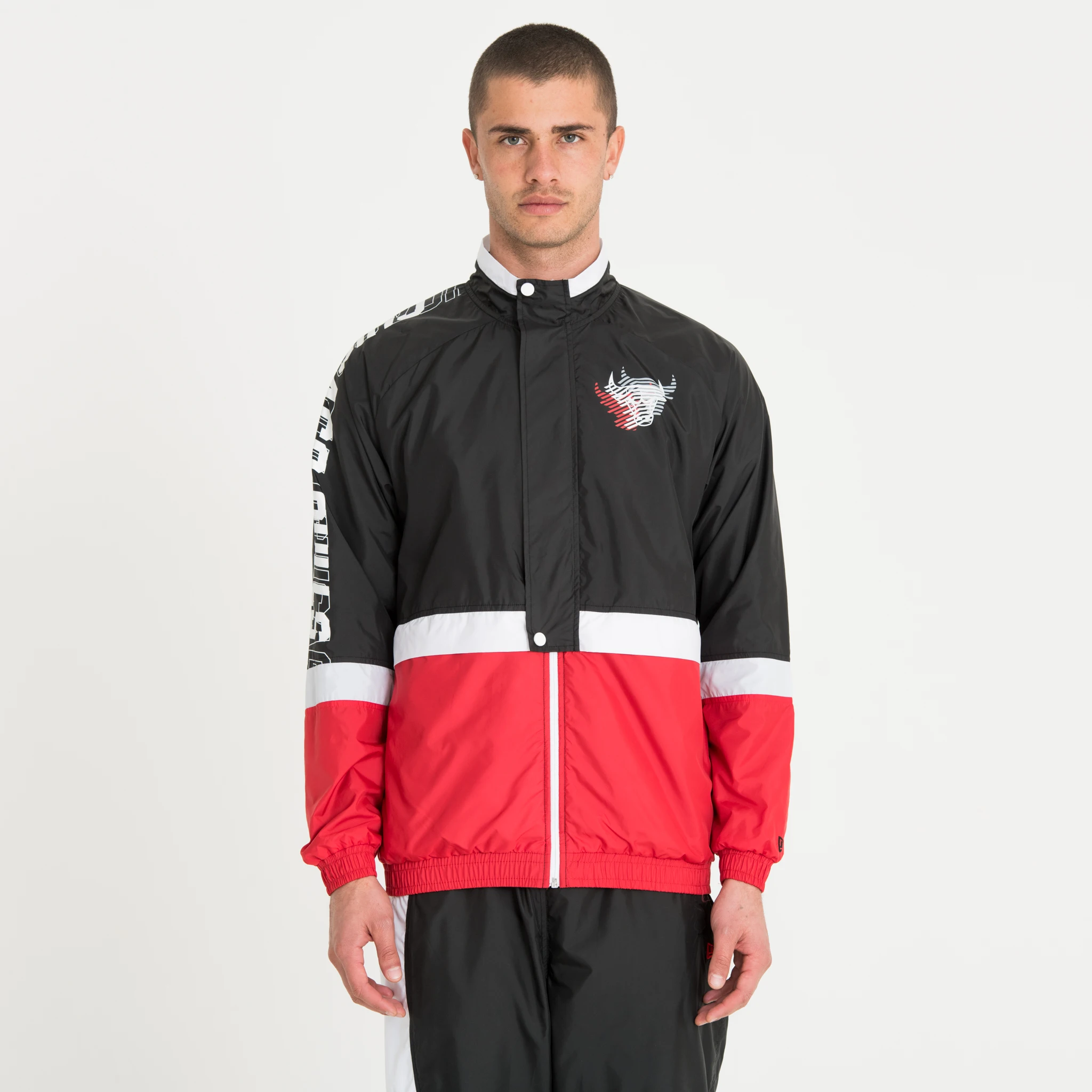 Куртка New Era Chicago Bulls, цветная спортивная куртка