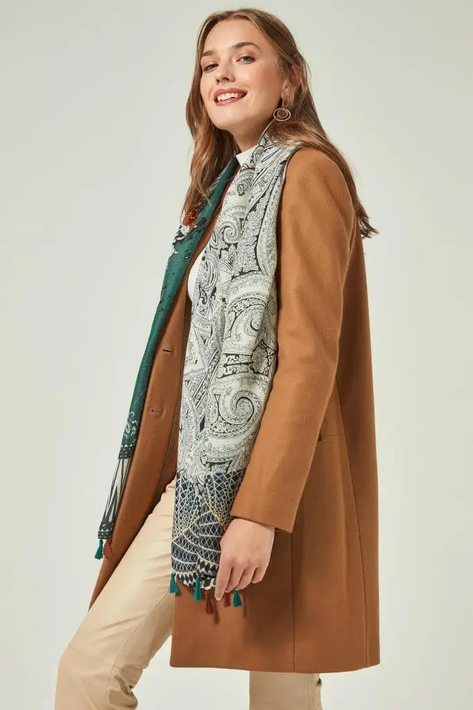 12073 Etro узор кисточки зеленая шаль