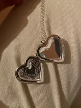 Diseño único tallado corazón-marco de fotos con forma colgante con abalorio, collares de medallón ajustables, joyería conmemorativa para hombres y mujeres