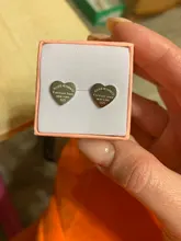 Martick-pendientes de corazón de color dorado para mujer, aretes de tuerca de corazón de color oro rosa con letras en inglés, joyería fina, regalo E161