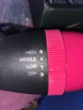 Cepillo que seca y volumiza el pelo de un solo paso, el cepillo produce aire caliente y puede alisar y arizar el pelo