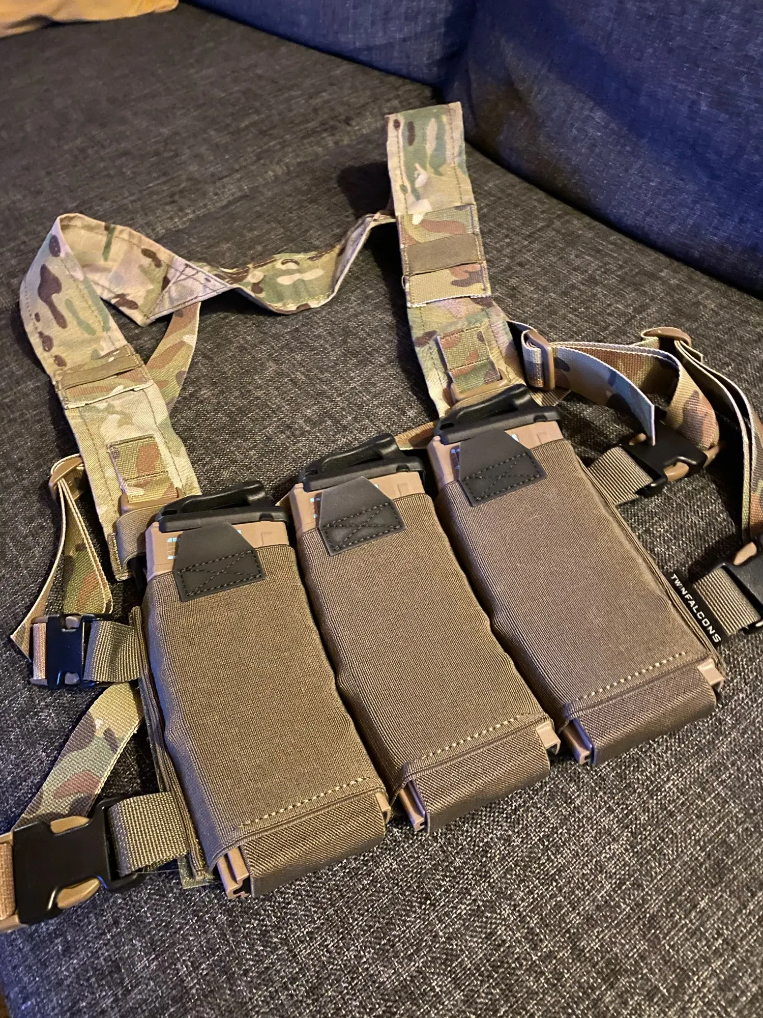 MILITECH TWINFALCONS LV 5.56MM Placard Elastic Flexible Triple 556 x 45 Mag  Pouch Rig Magazine Holder For Chest Rig JPC FCSK 2