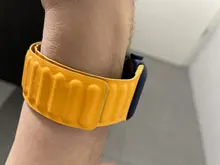 Correa de enlace de cuero para Apple watch, banda de 44mm, 40mm, 38mm, 42mm, pulsera de bucle magnético original, iWatch seires 3, 5, 4, 6 SE