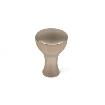 

Box with 10 knobs contemporary classic, made of brass, chrome Finish Matte and 14 mm in diameter.