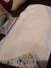 [Littles & Bloomz]-alfombrilla de pañales de viaje compacta y lavable portátil para bebé, para cambiar pañales suelo impermeable