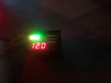 Voltímetro Digital de 12V para coche y motocicleta, medidor de Panel de batería de voltaje con salida USB de 5V