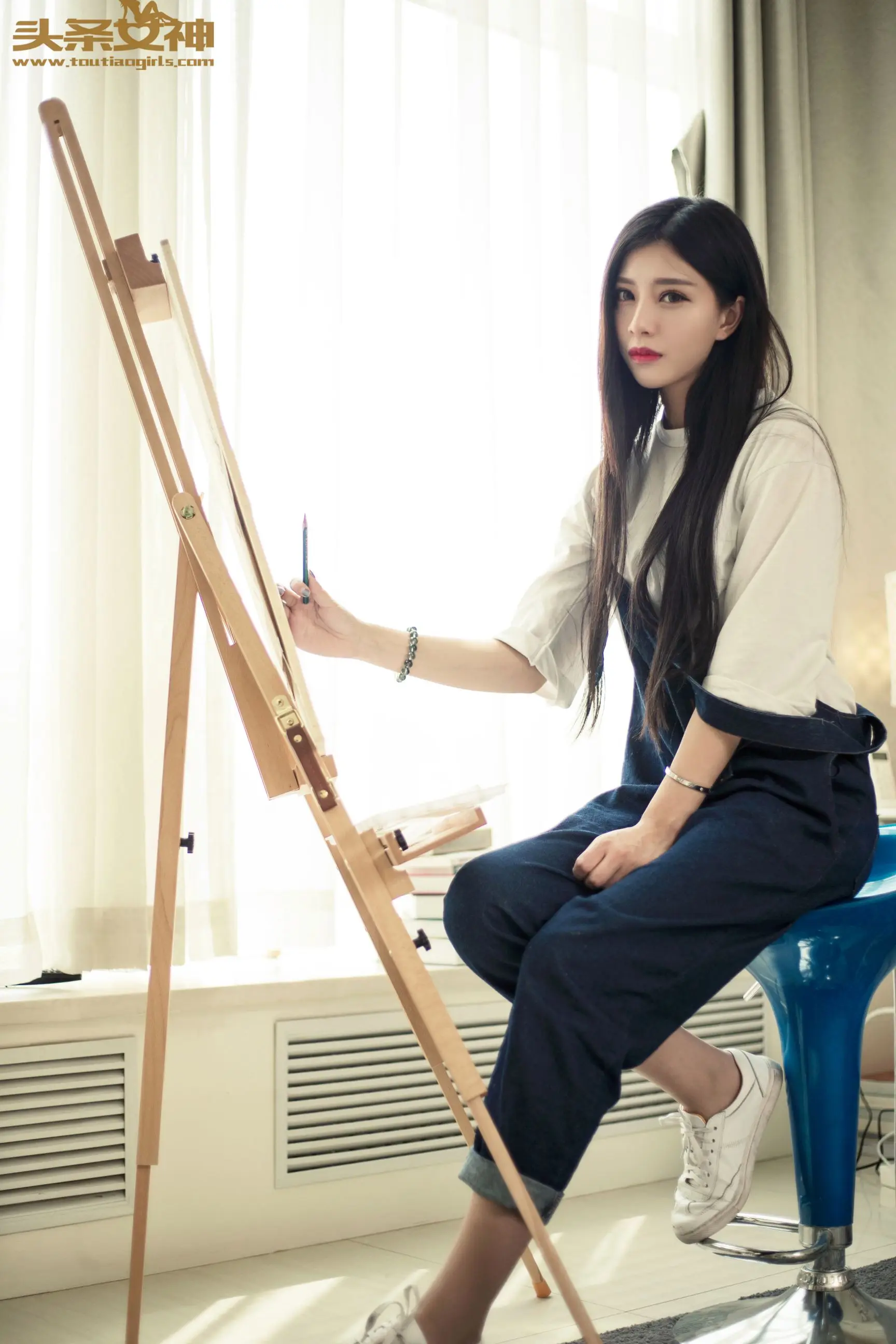 [TouTiao头条女神] 2016.06.03 油画小美女 COCO