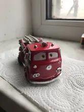 Modelo de Rayo McQueen de la película de Disney Pixar Cars 2 y 3, camión Uncle Mack, Jackson Storm, juguetes, escala 1:55, regalo de cumpleaños