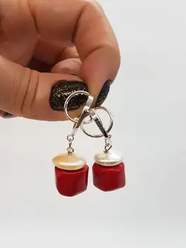 

Earrings rings Red