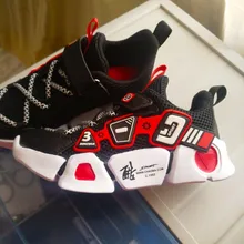 Zapatos de alta calidad para niños, zapatillas transpirables, ligeras, de fondo suave, para correr, Tenis infantiles