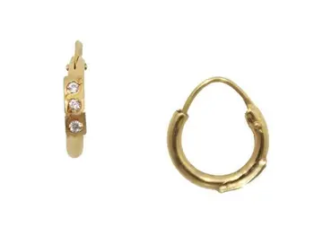 

Creole bebe. Openers yellow gold with cubic zirconia