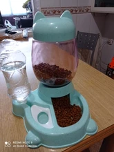 Alimentador automático de mascotas, para perros y gatos, depósito de comida de 2.2L y de agua de 528ml, suministro lento de comida