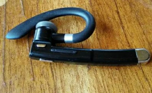 Отзыв о товаре Беспроводная Bluetooth-гарнитура HiFi с дисплеем на батарейках, водонепроницаемая, YYK-520 от пользователя M***a