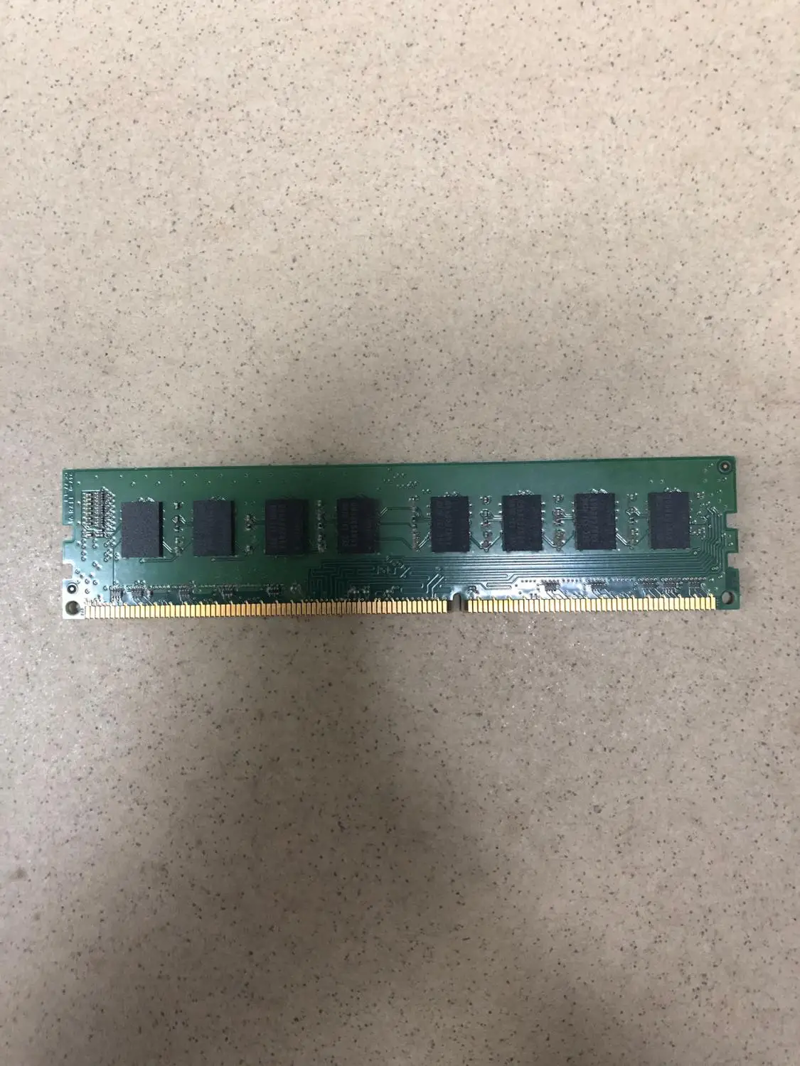 Б/У Оперативная память SAMSUNG DDR3 PC10600 1333Mh 4GB M378B5273DH0-CH9