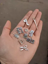 Mezcla de plata plateada del Tíbet de Ruller aguja tijeras colgantes del encanto para la fabricación de joyas pulsera resultados accesorios 10 estilos