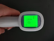Termómetro Digital de infrarrojos para la frente, medidor de temperatura corporal sin contacto, para adultos y bebés, 8813
