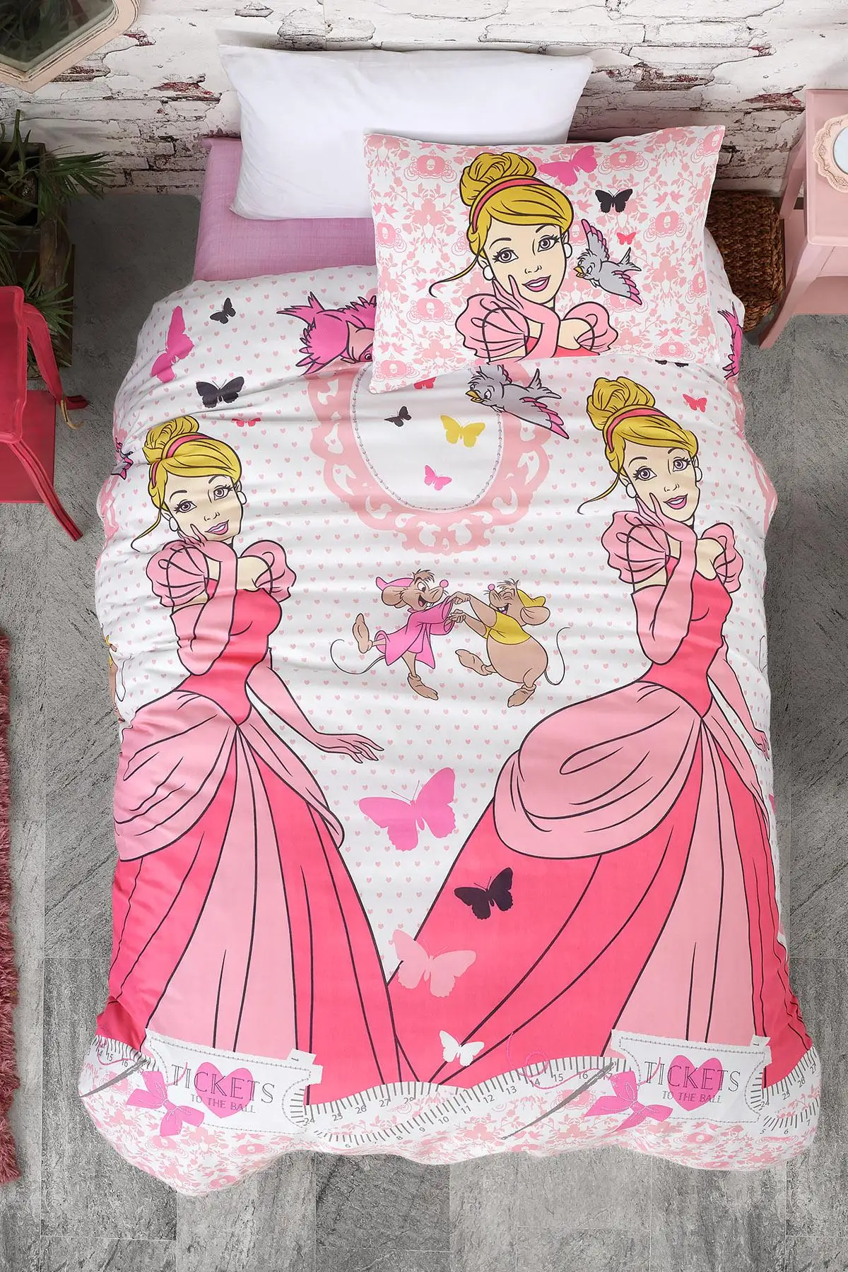 

Cinderella Tek Personality TerryCotton Duvet cover set