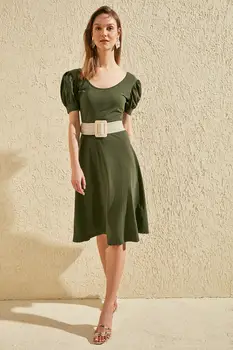

Trendyol Balloon Sleeve Knit Dress TWOSS20EL0655
